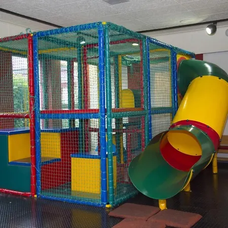 Resort Type 4 Persoons Rinzenberg
