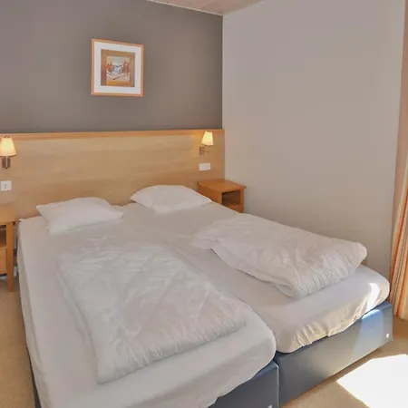Type 4 Persoons Resort *